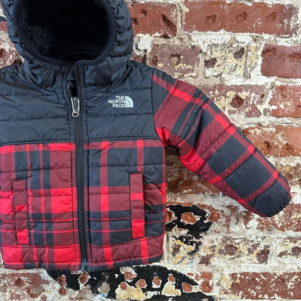 The North Face Reversible Jacket Chimborazo Toddler Boys 2T Red Black
